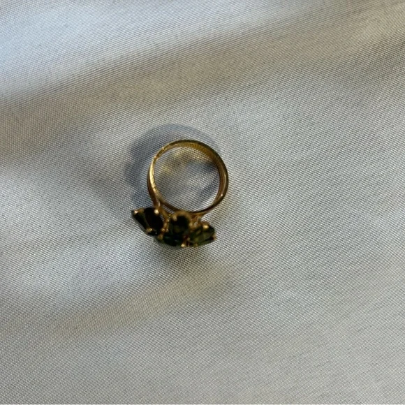 Vintage 60’s Elegant Gold Gemstone Ring - Picture 4 of 4